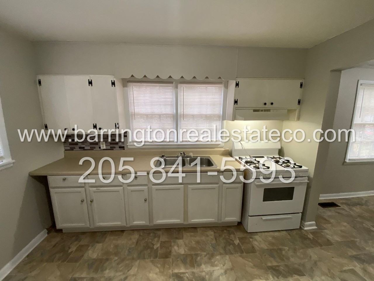 5703 Avenue O - Photo 3 of 5