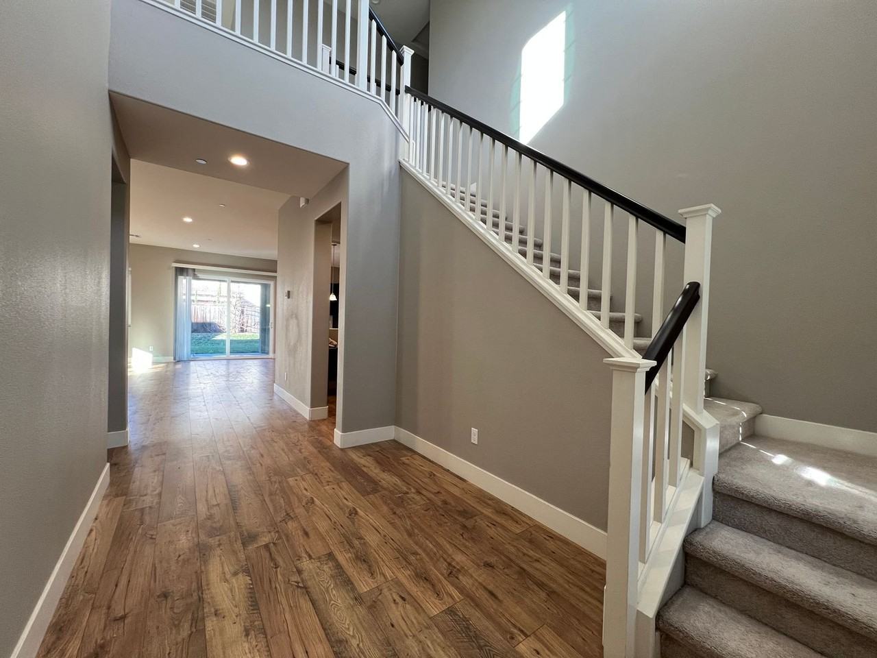 140 Olivadi Way - Photo 2 of 17