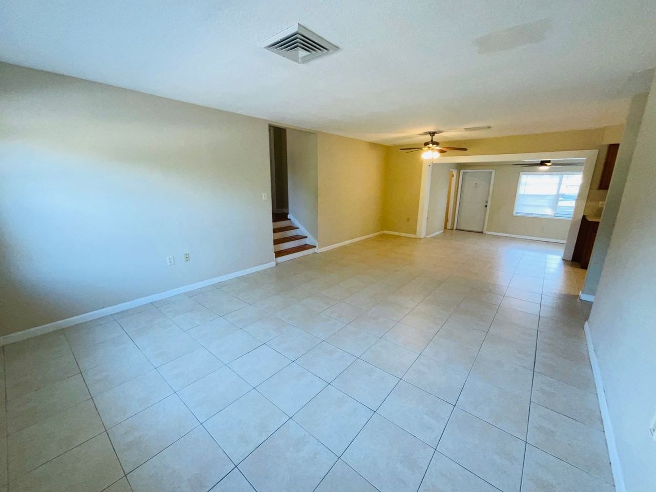 1701 Sunrise Blvd - Photo 3 of 13