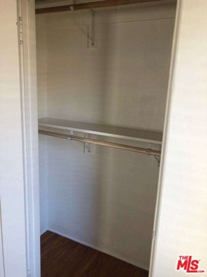 1451 S. Fairfax Ave - Photo 5 of 13