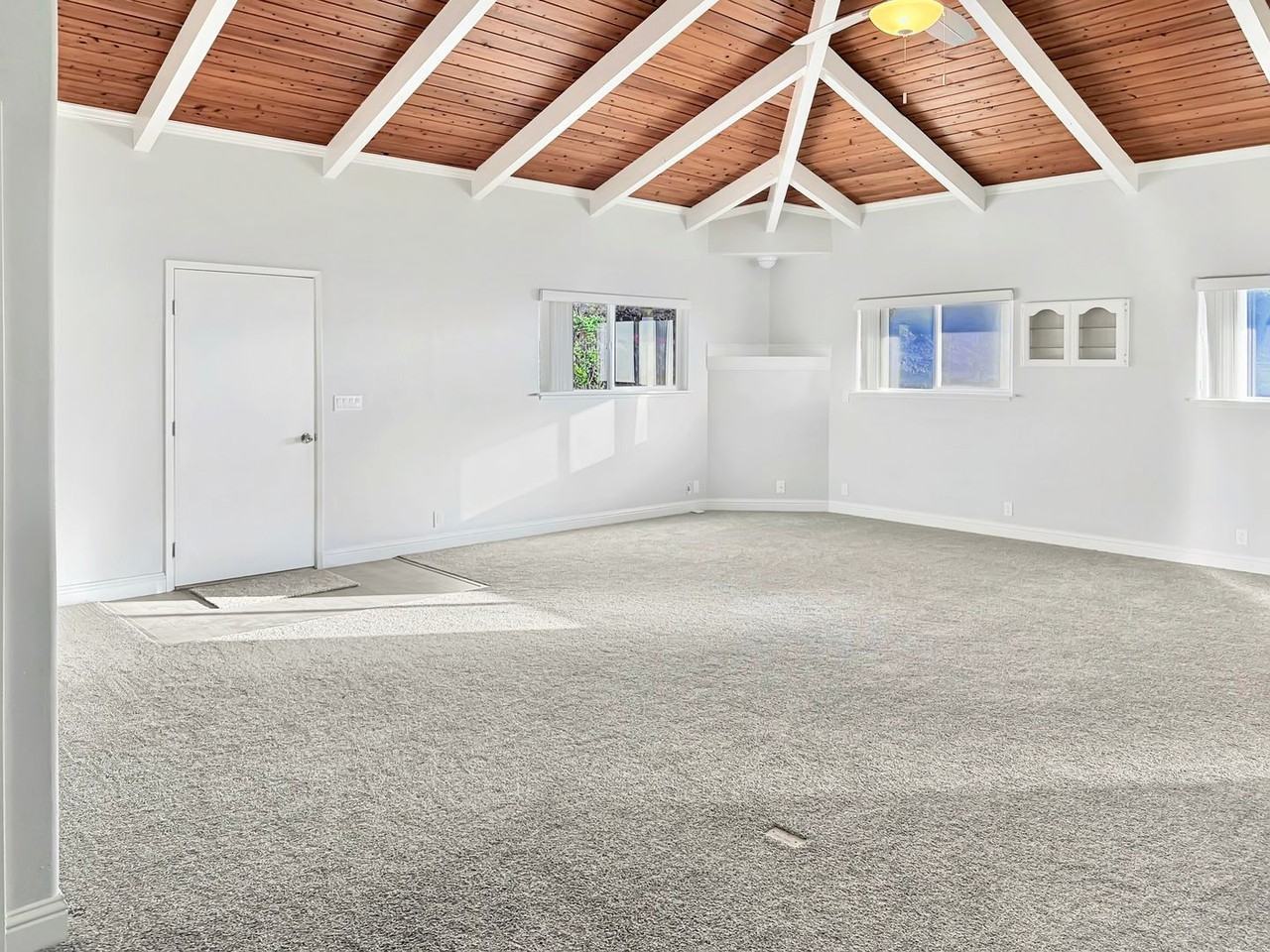 92-2136 Coral Pkwy - Photo 4 of 24