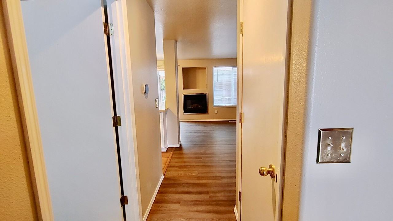20648 Sw Windflower Ave - Photo 5 of 34