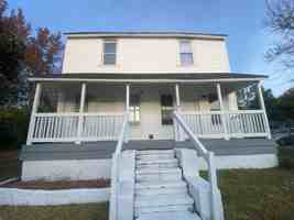 featured image of 100 South Evans Street