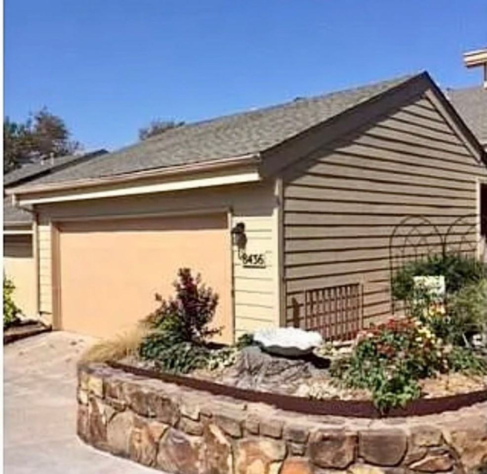 8436 S College Ave #48 - Photo 2 of 39