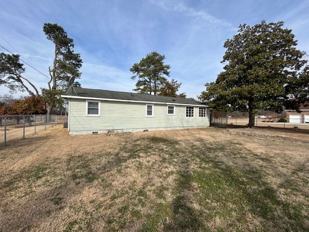 124 Island Grove Rd - Photo 3 of 18