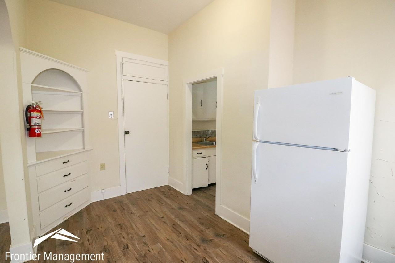 412 N 11th - Photo 7 of 10