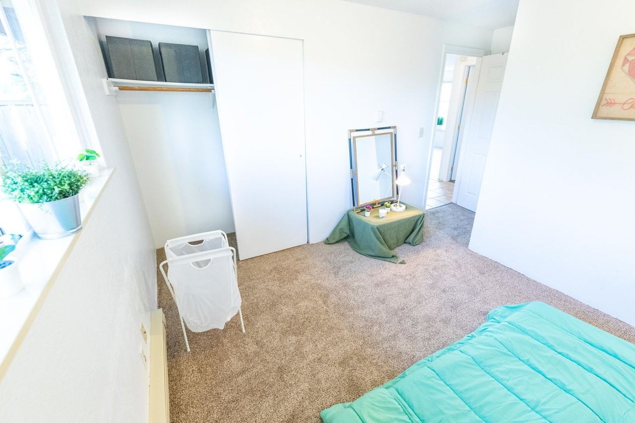 6905 & 6909 S Madison St - Photo 3 of 50