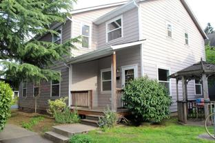 812 N Dekum St - Photo 1 of 1