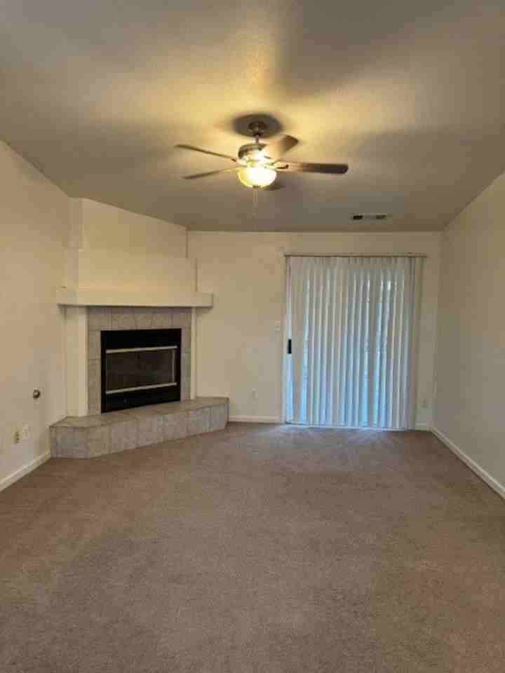 8706 Hoodsport Ave - Photo 2 of 13