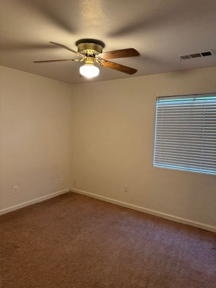 8706 Hoodsport Ave - Photo 6 of 13