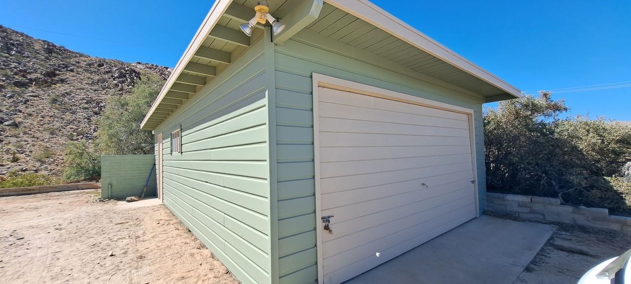 7075 Desert Quail Dr - Photo 3 of 14