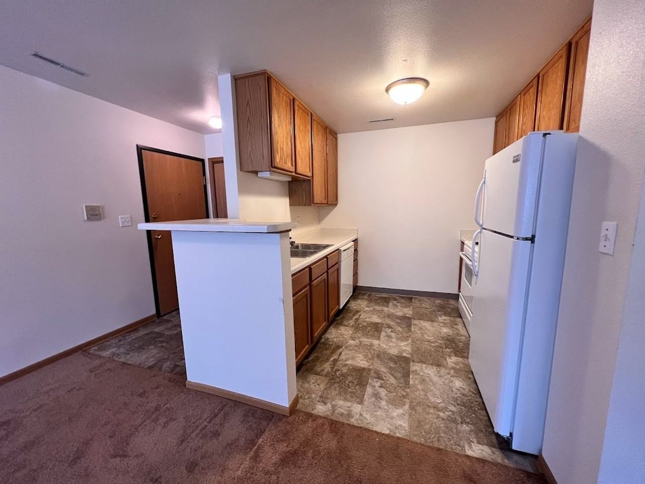 3212 Polaris Dr - Photo 5 of 43