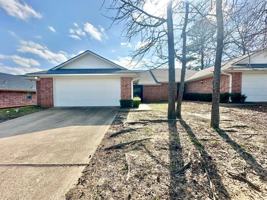 featured image of Colony Dr