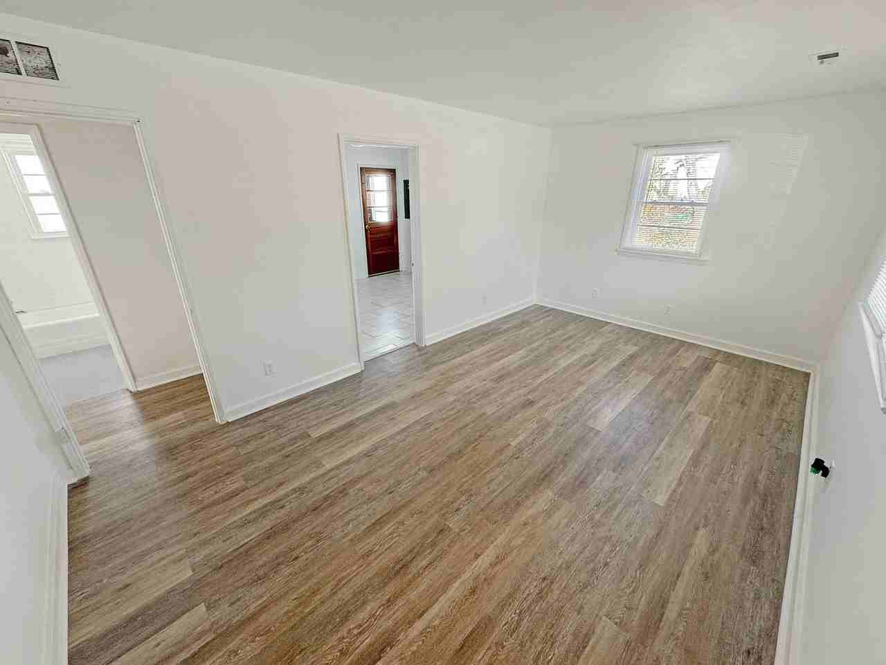 2616 N Skipwith Rd - Photo 3 of 9