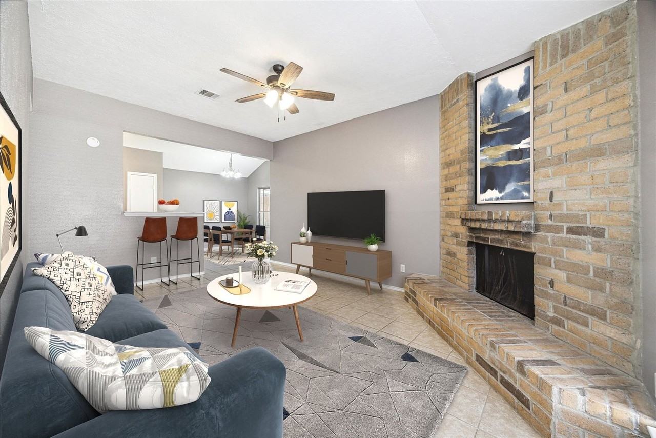 9438 Rippling Fields Dr - Photo 2 of 13