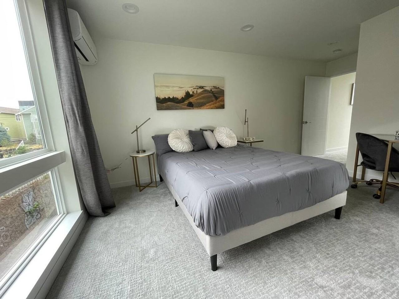 2214 S Charles St - Photo 7 of 24