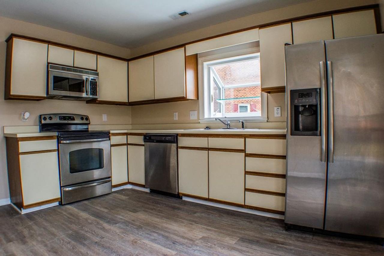 334 Oak Arbor Ln - Photo 3 of 12