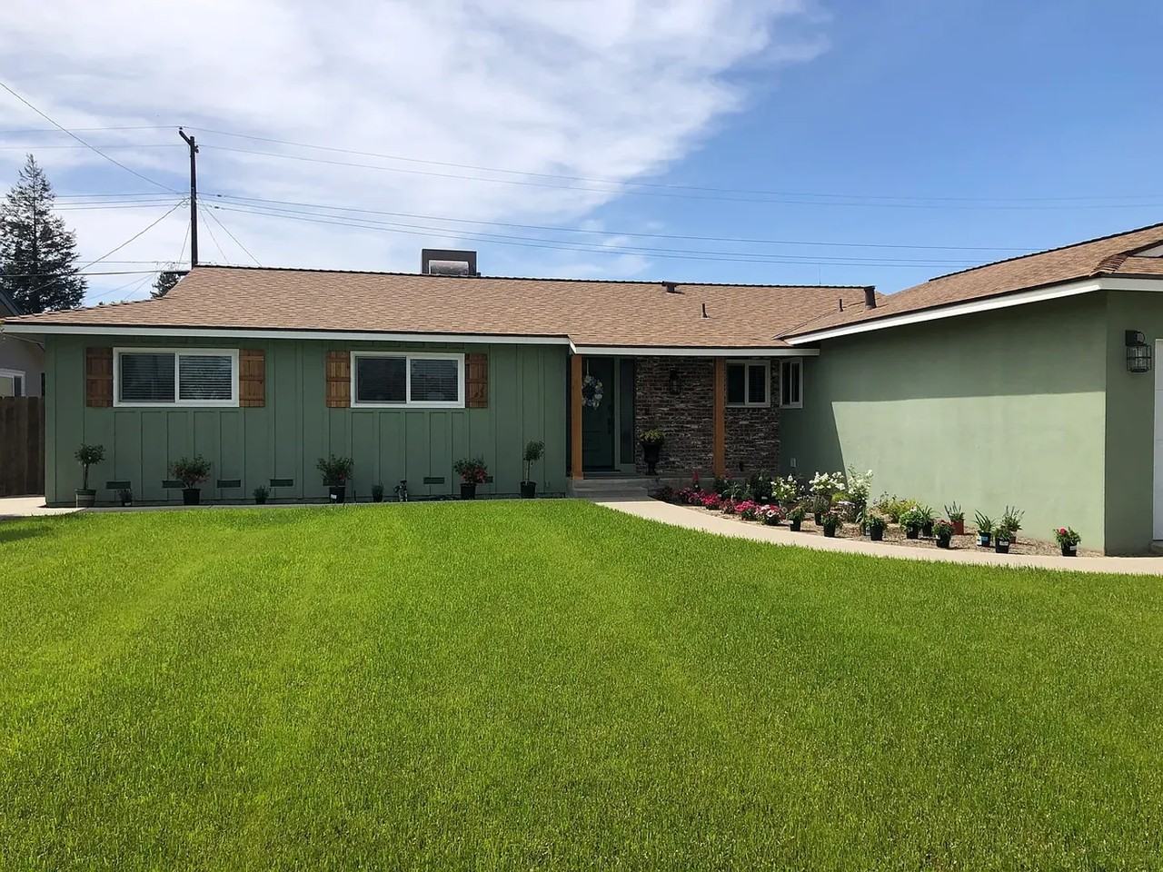 837 N Mahaleb St - Photo 2 of 27