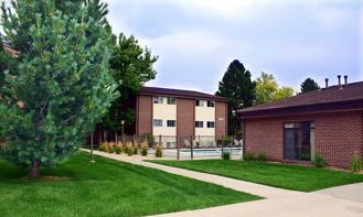 PINETREE Apts - Photo 1 of 1