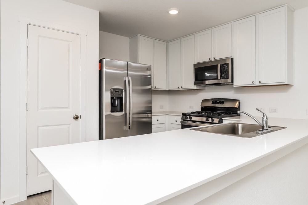 3324 Mound Rdg - Photo 7 of 16