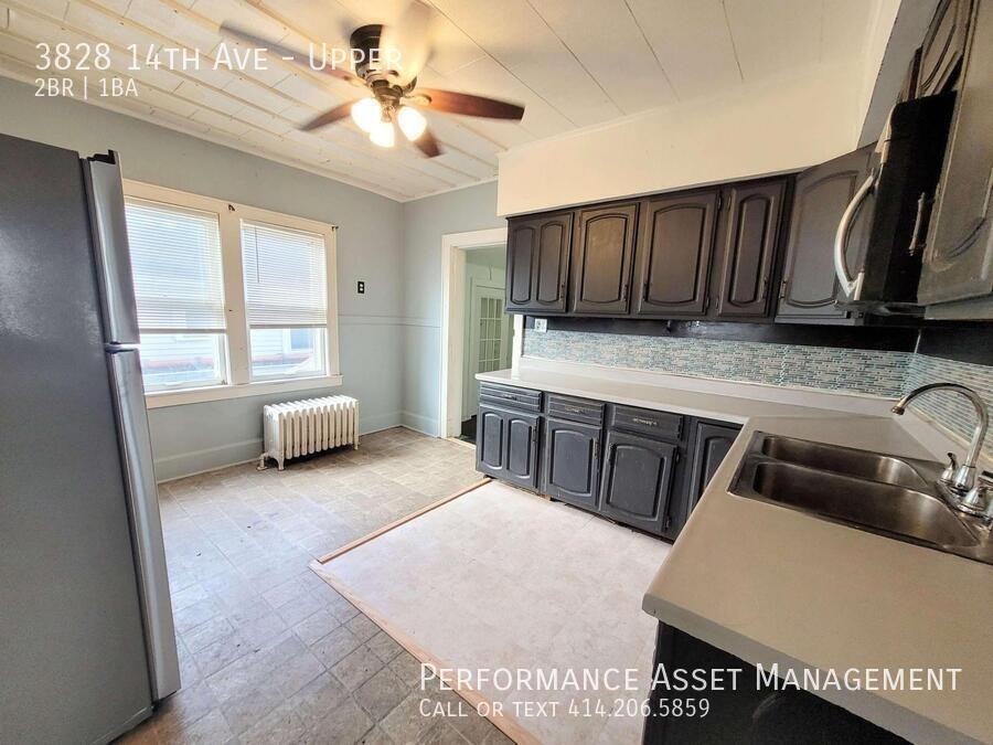 3828 14th Ave - Photo 3 of 7