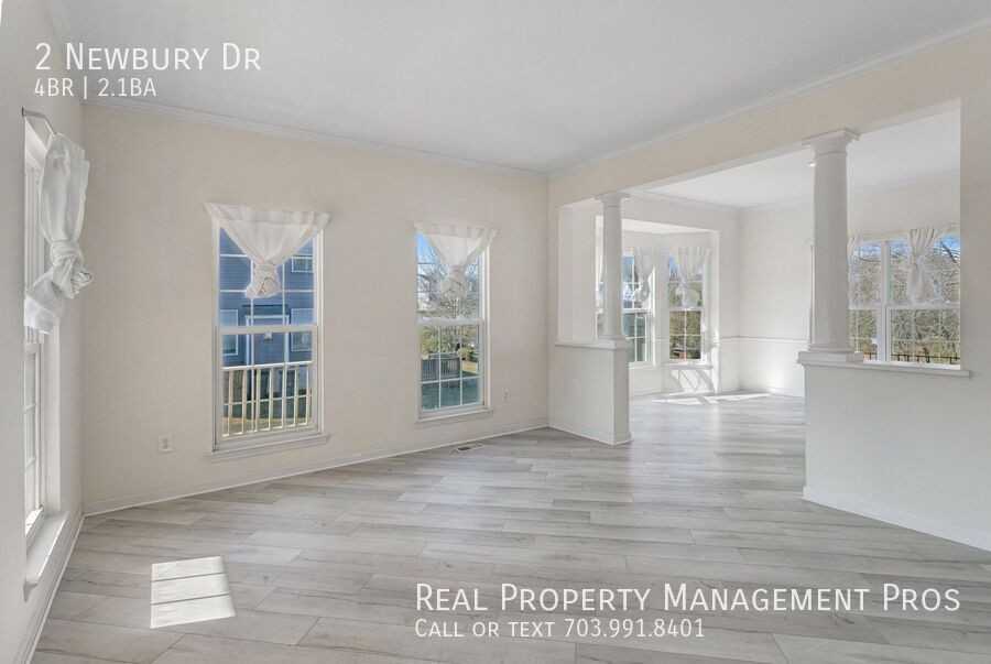 2 Newbury Dr - Photo 3 of 50