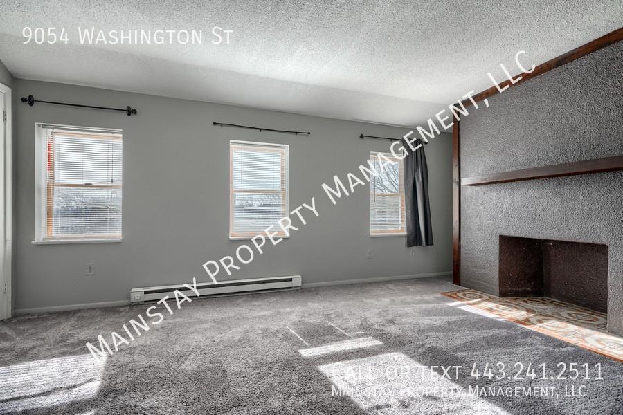 9054 Washington St - Photo 3 of 16