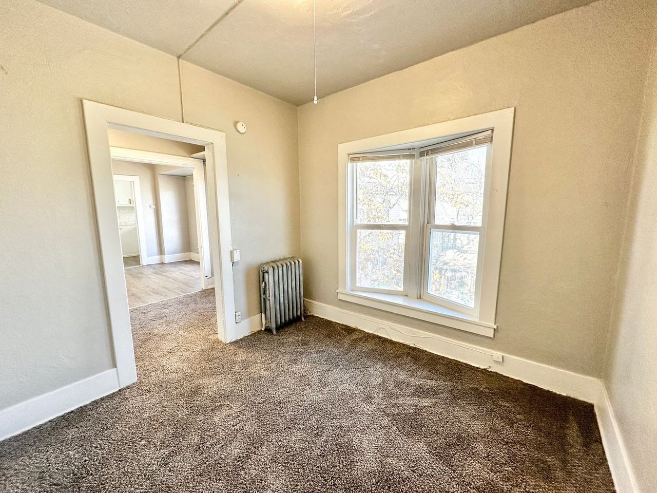 715 N Nevada Ave #10 - Photo 5 of 8