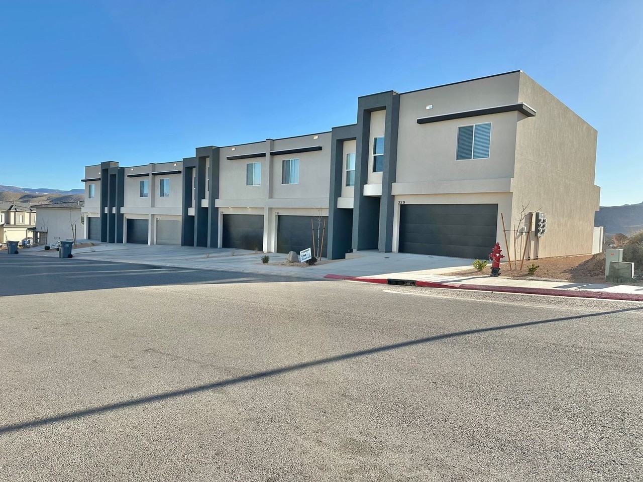 329 S 1930 W - Photo 2 of 38