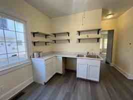 featured image of 10713 Lee Ave