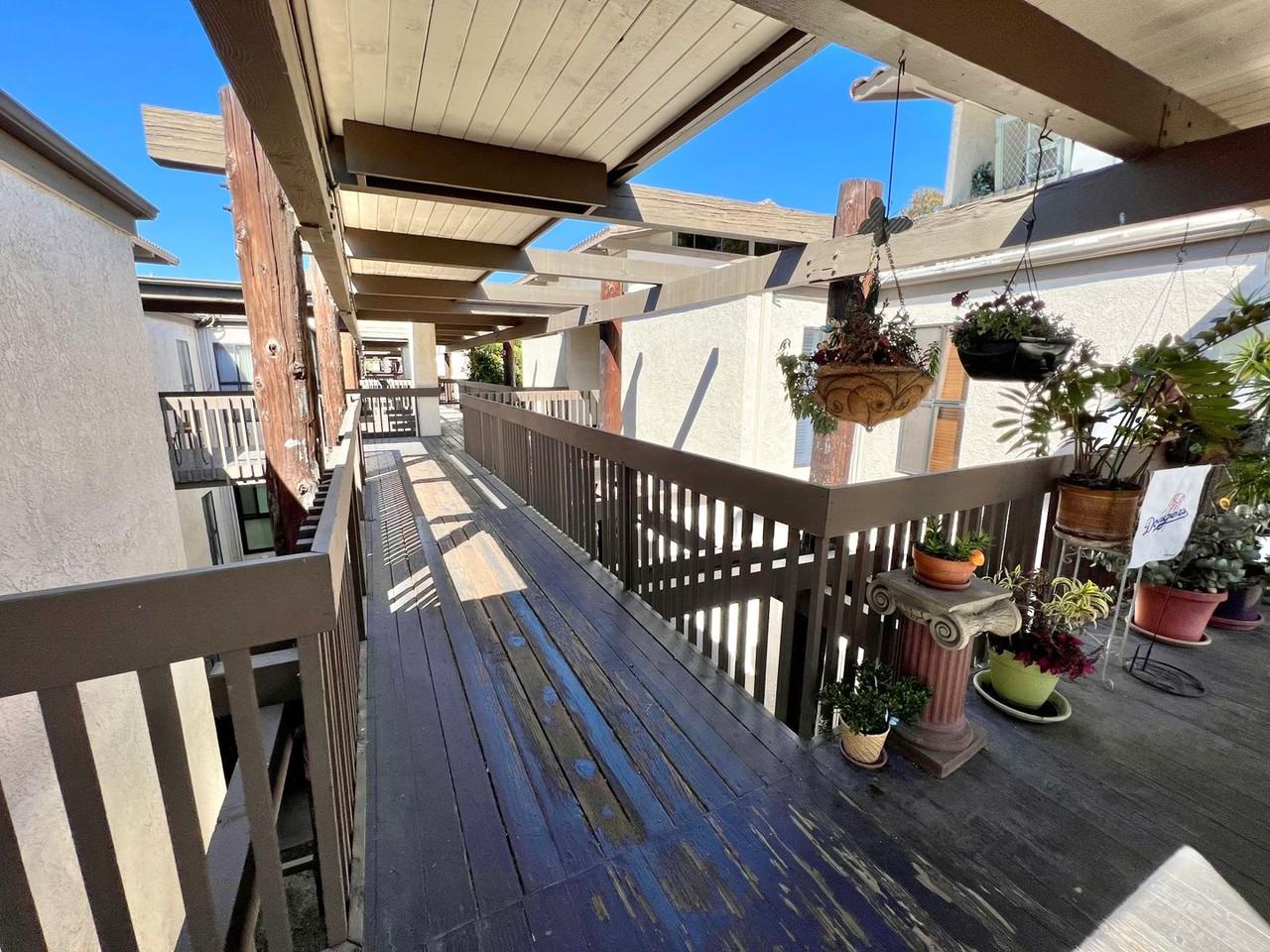 5311 Marina Pacifica Dr N - Photo 2 of 30