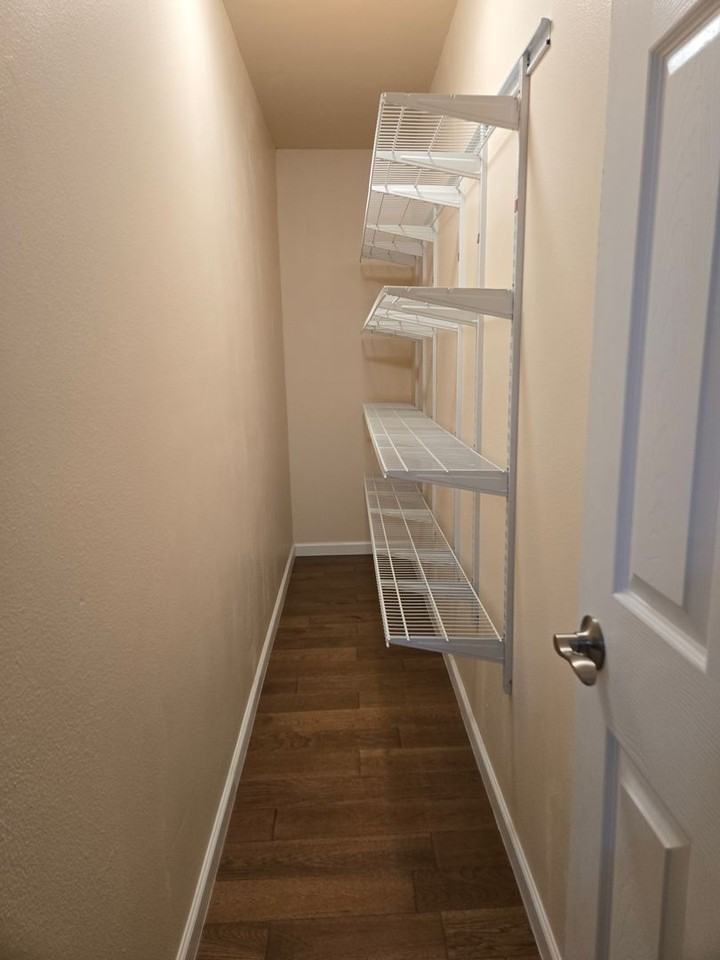 820 Terrace Ave - Photo 6 of 18