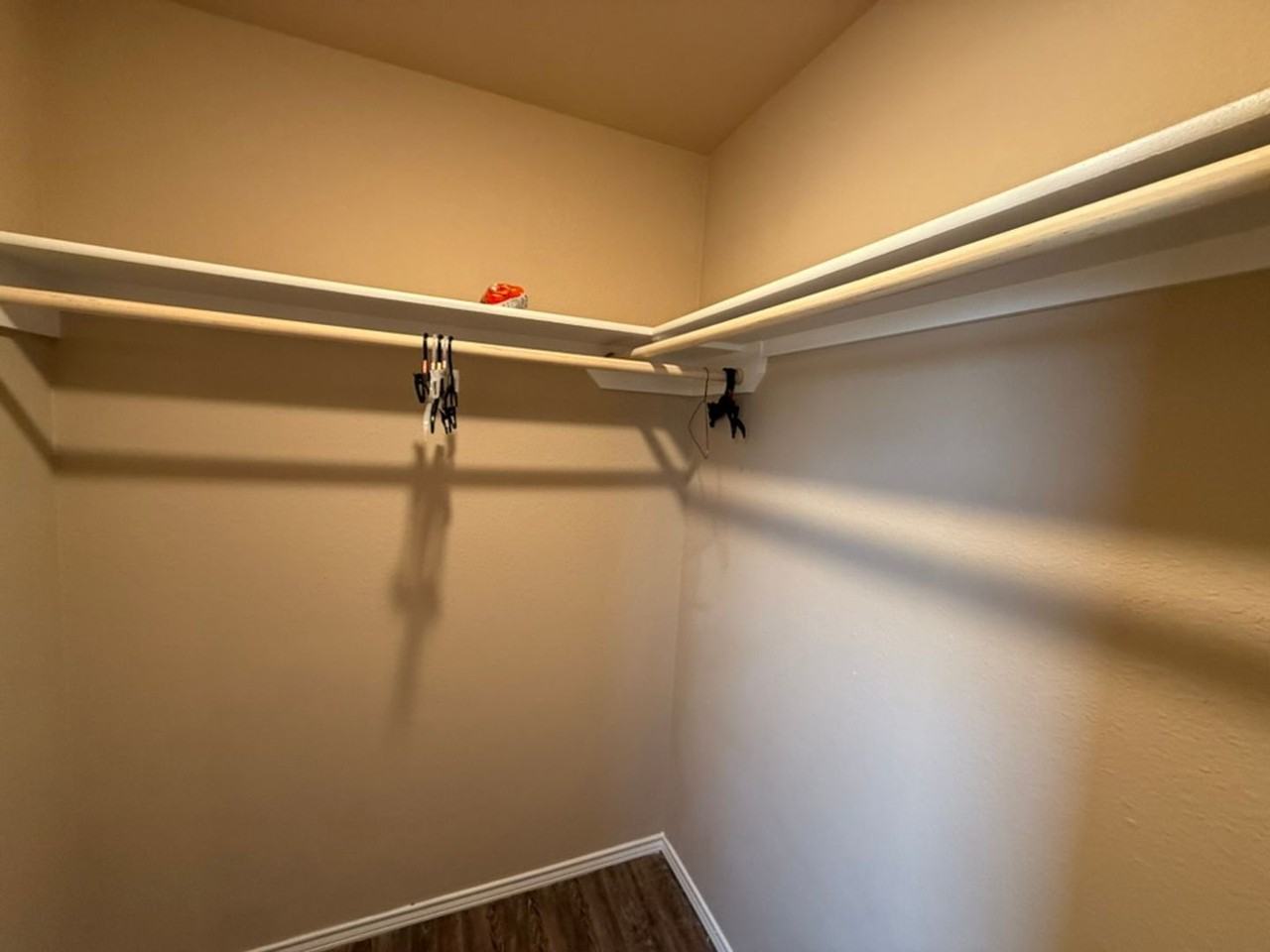 411 David Ave - Photo 7 of 9