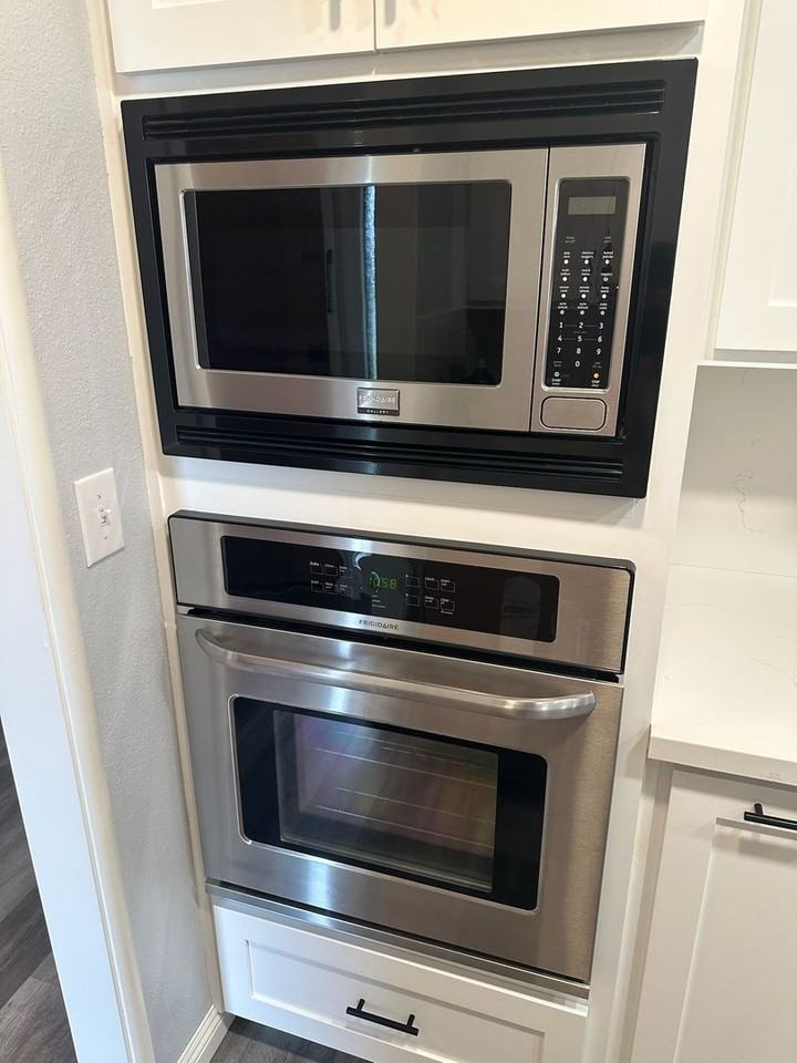 837 N Mahaleb St - Photo 6 of 27