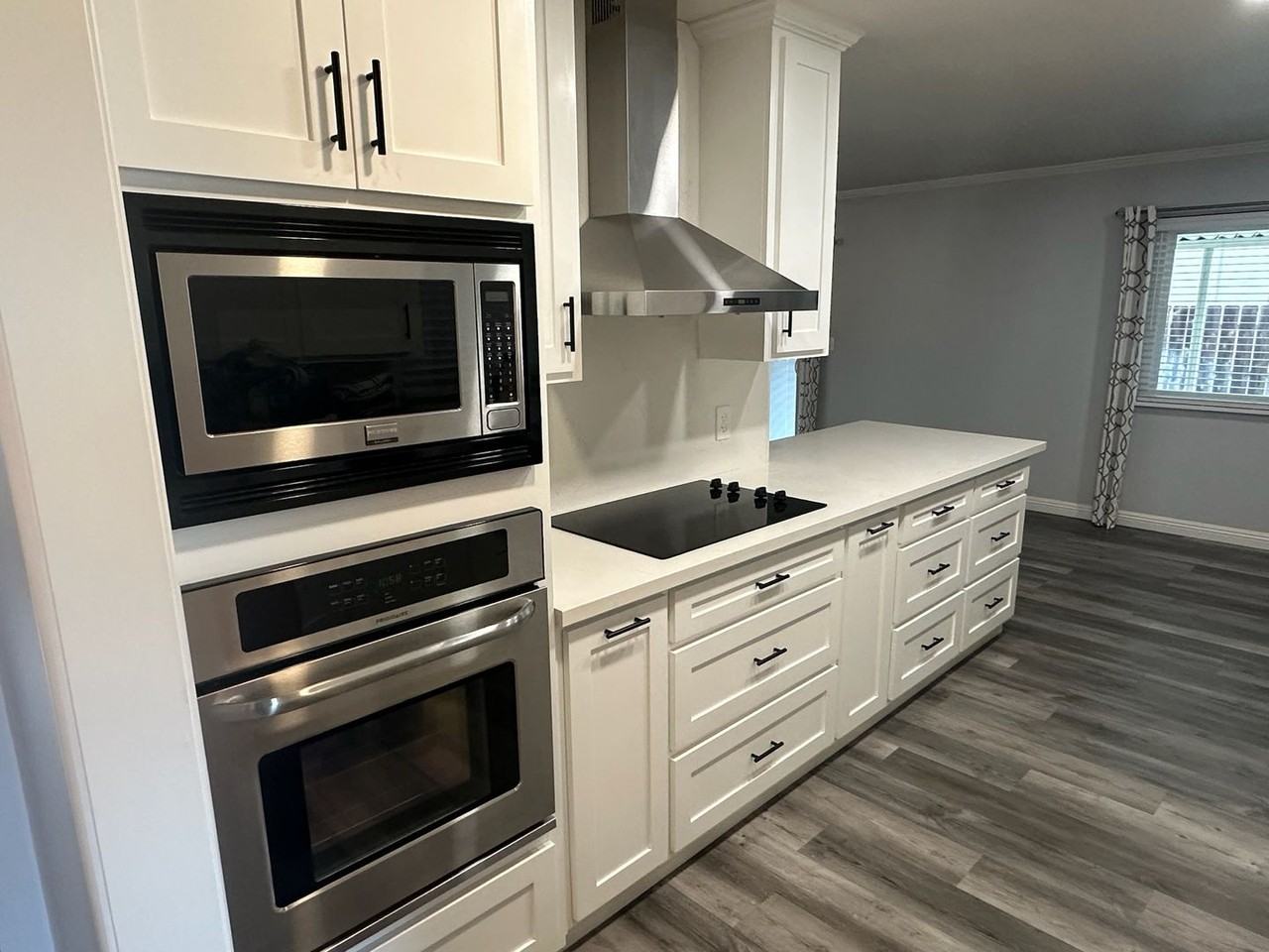 837 N Mahaleb St - Photo 4 of 27