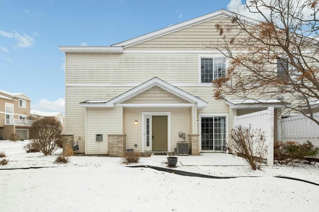 17826 66th Avenue North - Photo 2 of 37