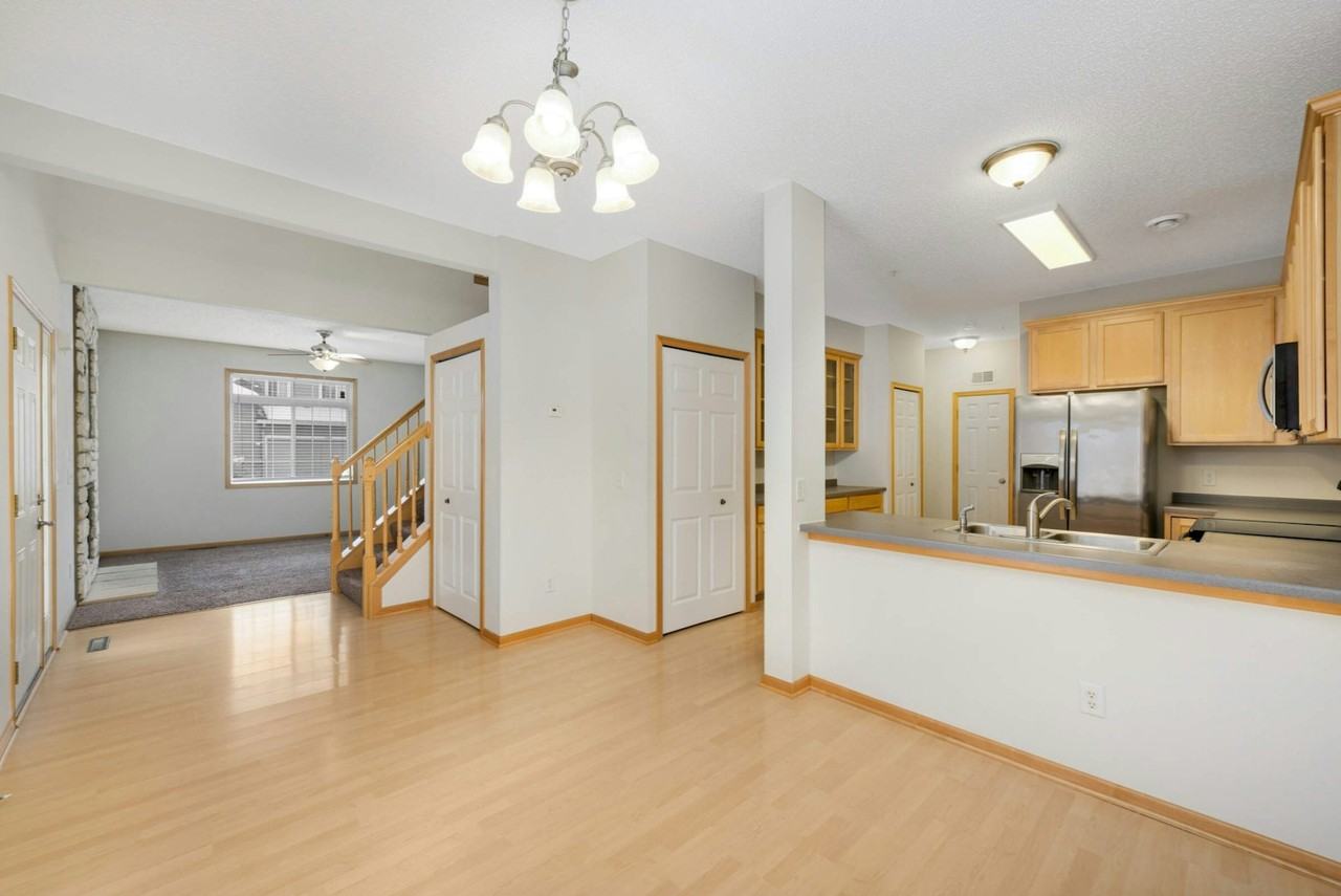 17826 66th Avenue North - Photo 7 of 37