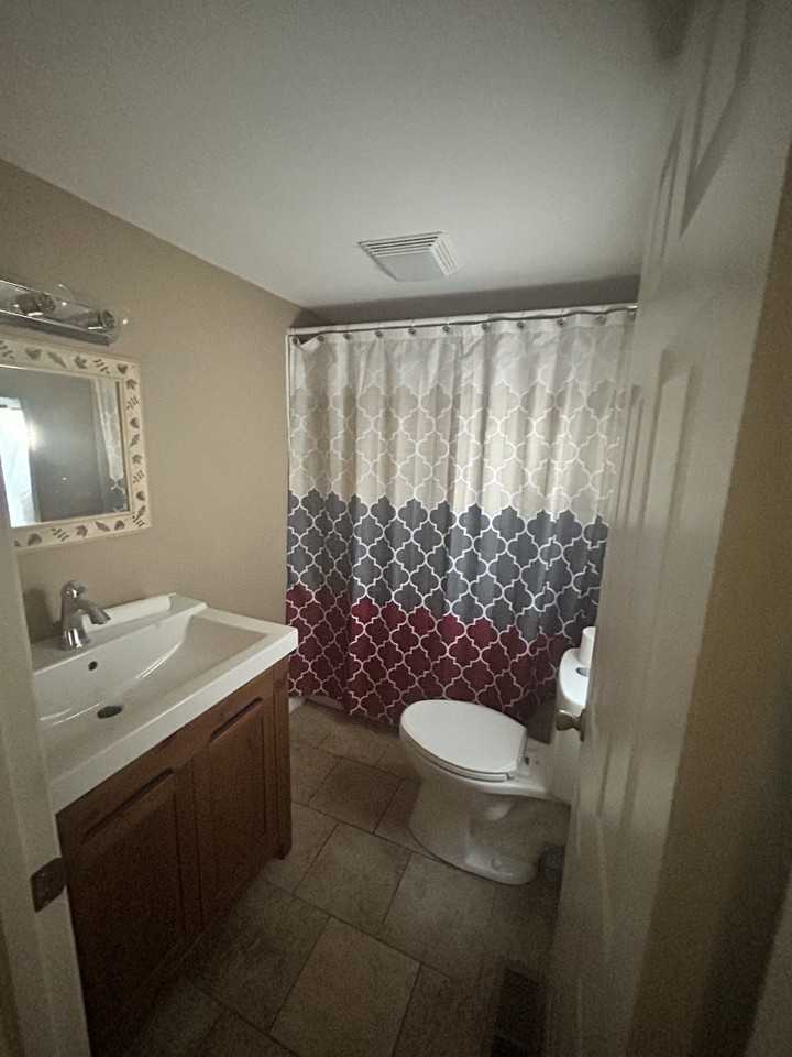 1421 Edgerly Ave #142 - Photo 5 of 12