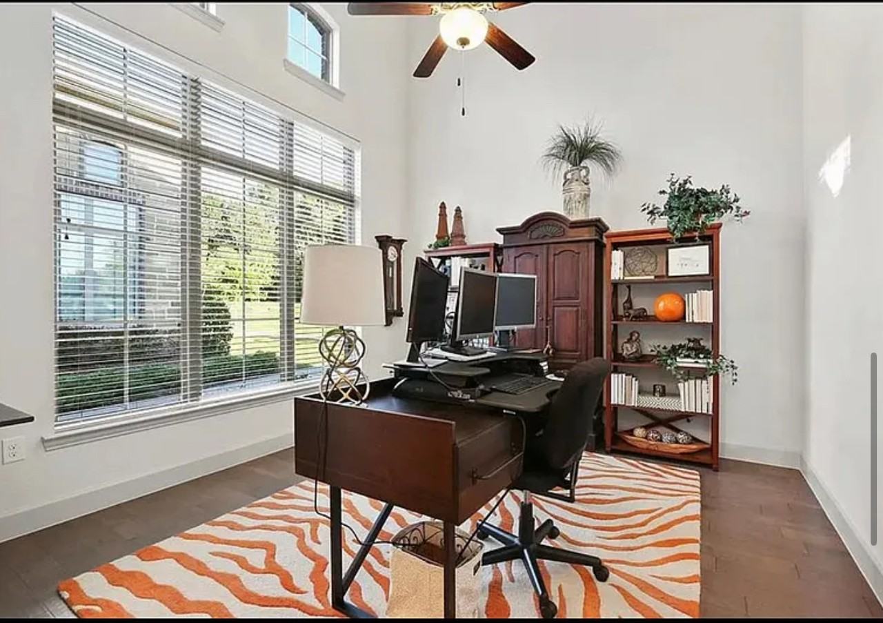 356 Jacob Ln - Photo 4 of 13