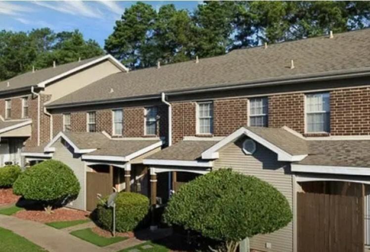 Place at Galleria - Photo 3 of 4