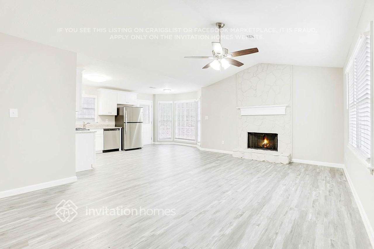 59 Landing Ln - Photo 4 of 20
