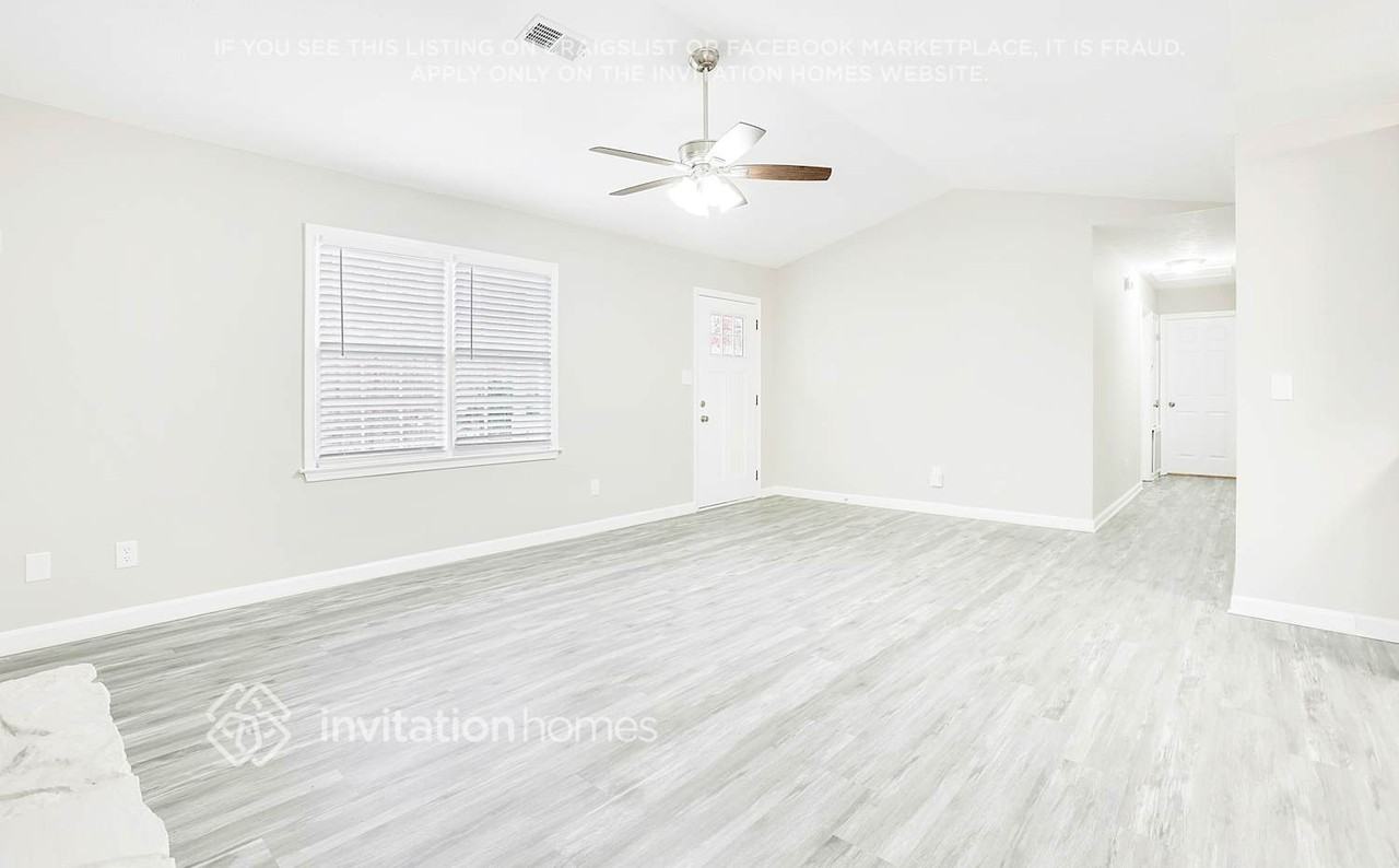 59 Landing Ln - Photo 2 of 20