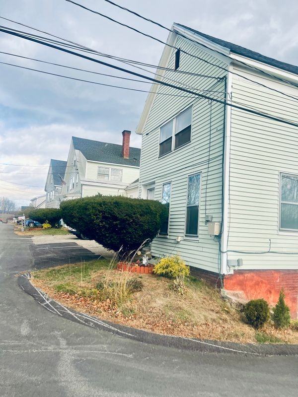 19 Pleasant St ##10 - Photo 2 of 6