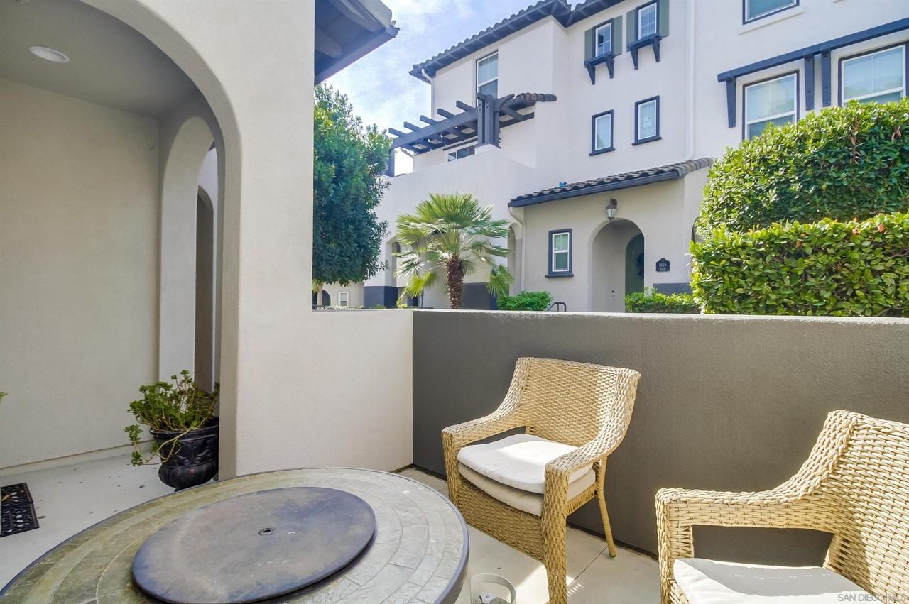 1626 Cliff Rose Dr - Photo 6 of 39