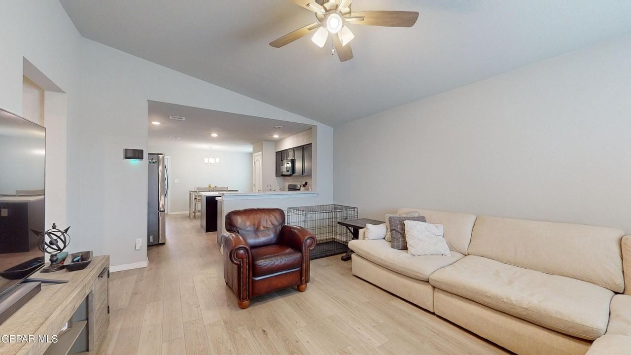 14548 Faxon Yucca Ave - Photo 7 of 29