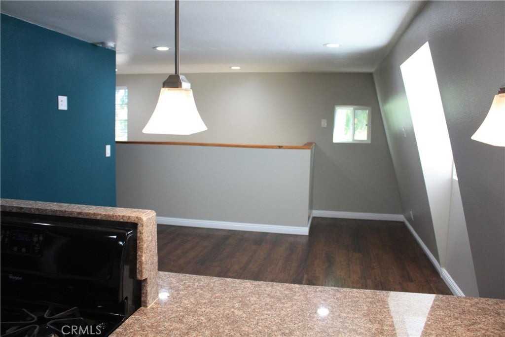 20585 Camino Del Sol - Photo 6 of 25