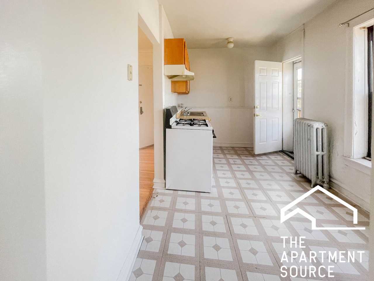 5951 N Paulina St #2E - Photo 3 of 13