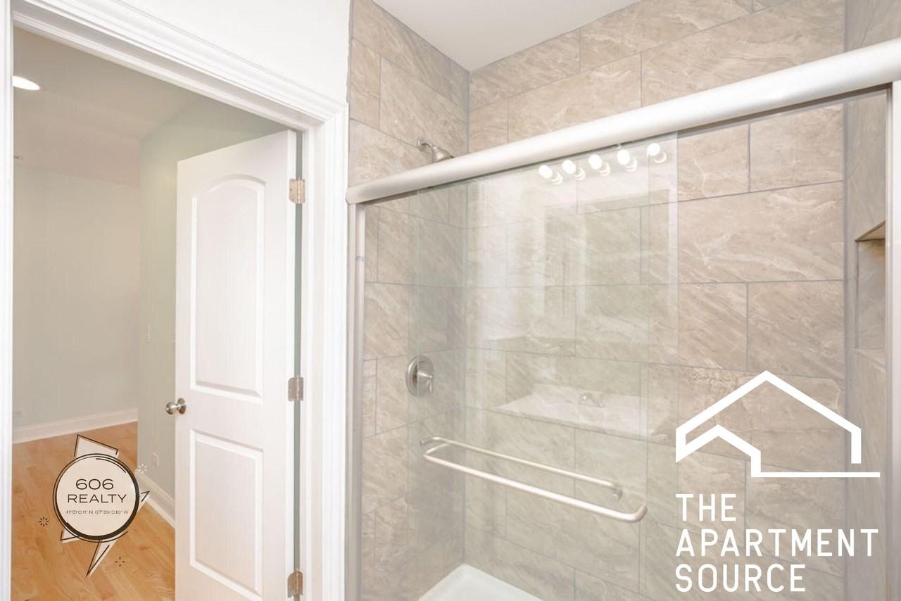 2805 N Kilbourn Ave #3S - Photo 6 of 6