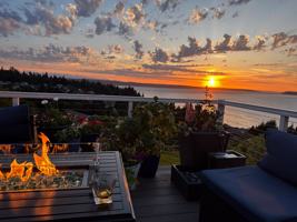 featured image of 4618 Seahurst Ave