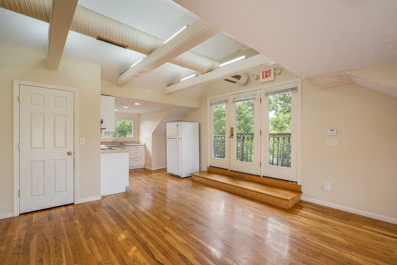 299 E. 15th Avenue - Photo 7 of 50